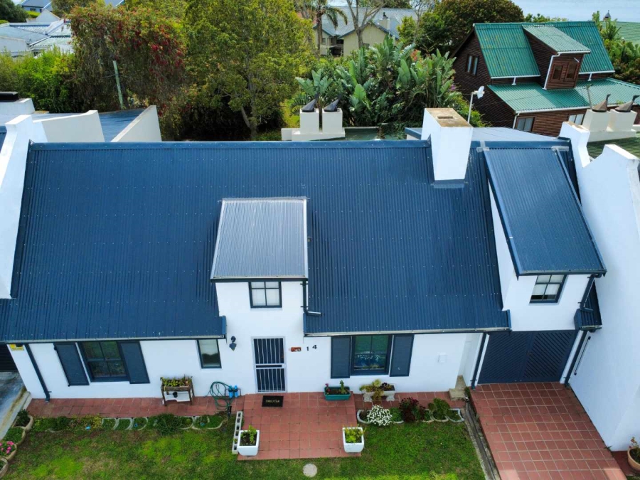 4 Bedroom Property for Sale in Stilbaai Wes Western Cape